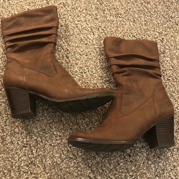 BareTraps Shoes - Baretraps boots